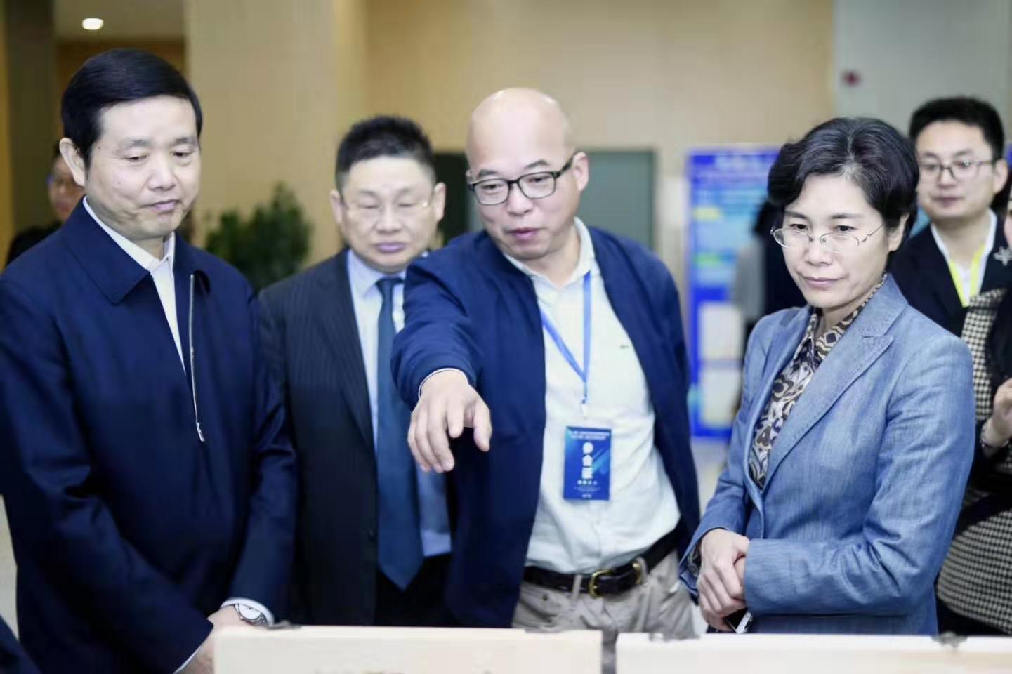 譚力礦晶-礦物標本,礦物晶體,地質標本,寶石標本,礦晶 